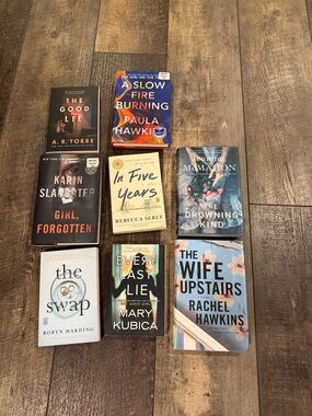 8 Thriller & Mystery Book Lot Mary Kubica Rachel Hawkins Karin Slaughter